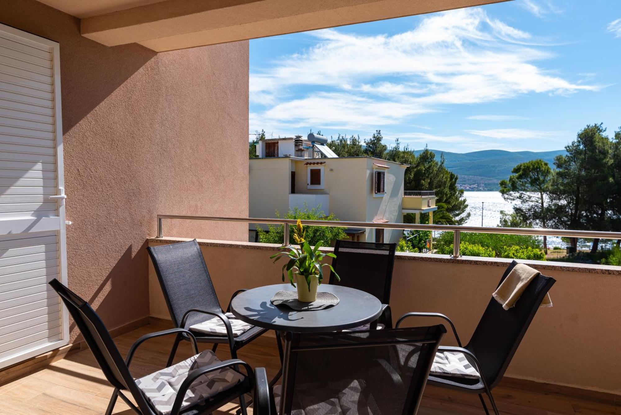 Apartmani Lelu Pridraga Exterior photo